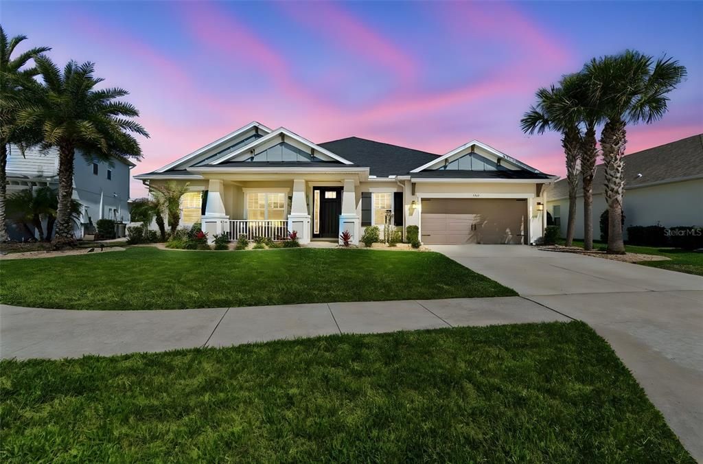 Activo con contrato: $645,000 (4 camas, 3 baños, 3261 Pies cuadrados)