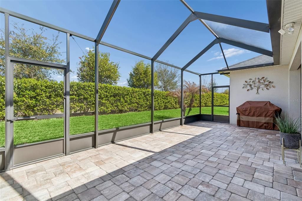 Activo con contrato: $645,000 (4 camas, 3 baños, 3261 Pies cuadrados)