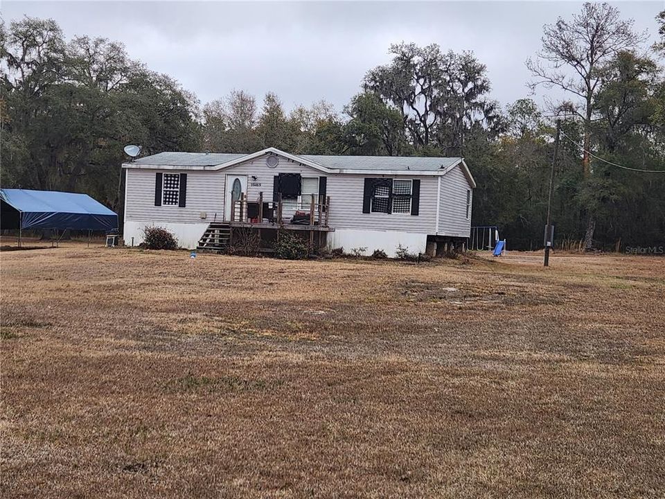 Recently Sold: $200,000 (3 beds, 2 baths, 1232 Square Feet)