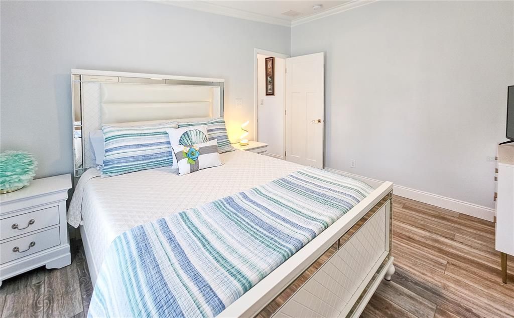 待售: $695,000 (3 贝兹, 2 浴室, 2200 平方英尺)