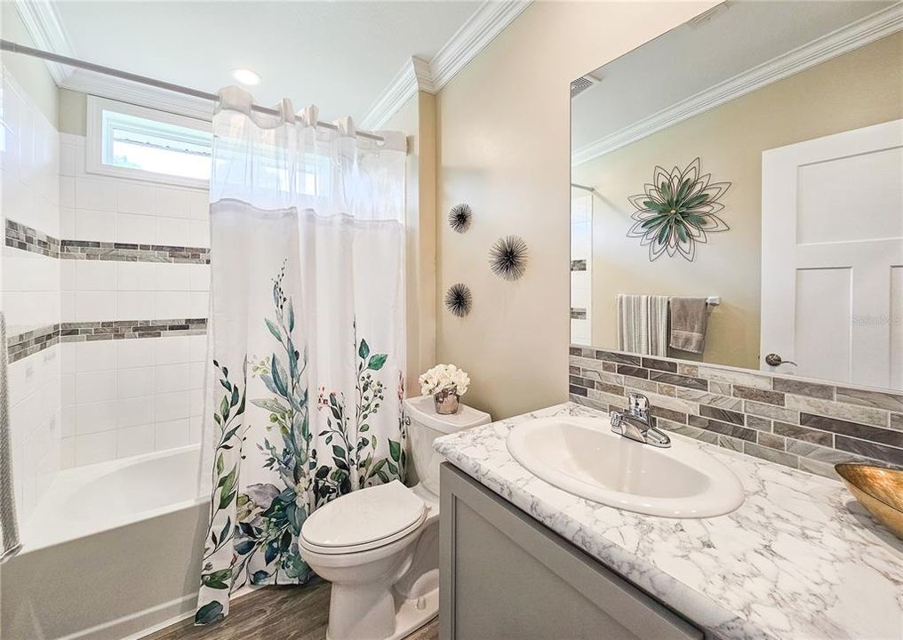 待售: $695,000 (3 贝兹, 2 浴室, 2200 平方英尺)