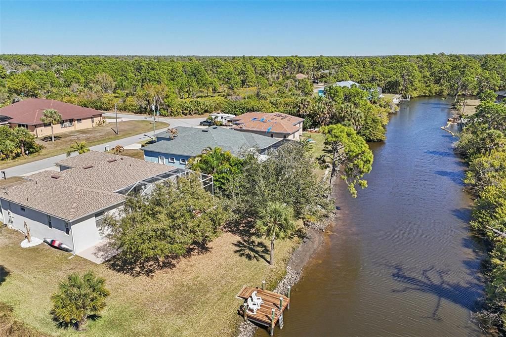 En Venta: $699,000 (3 camas, 3 baños, 2043 Pies cuadrados)