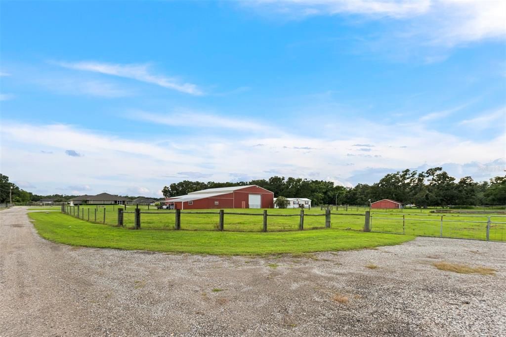 For Sale: $2,600,000 (3 beds, 2 baths, 2500 Square Feet)