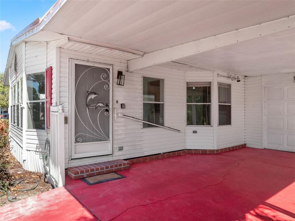 For Sale: $189,900 (2 beds, 2 baths, 1393 Square Feet)