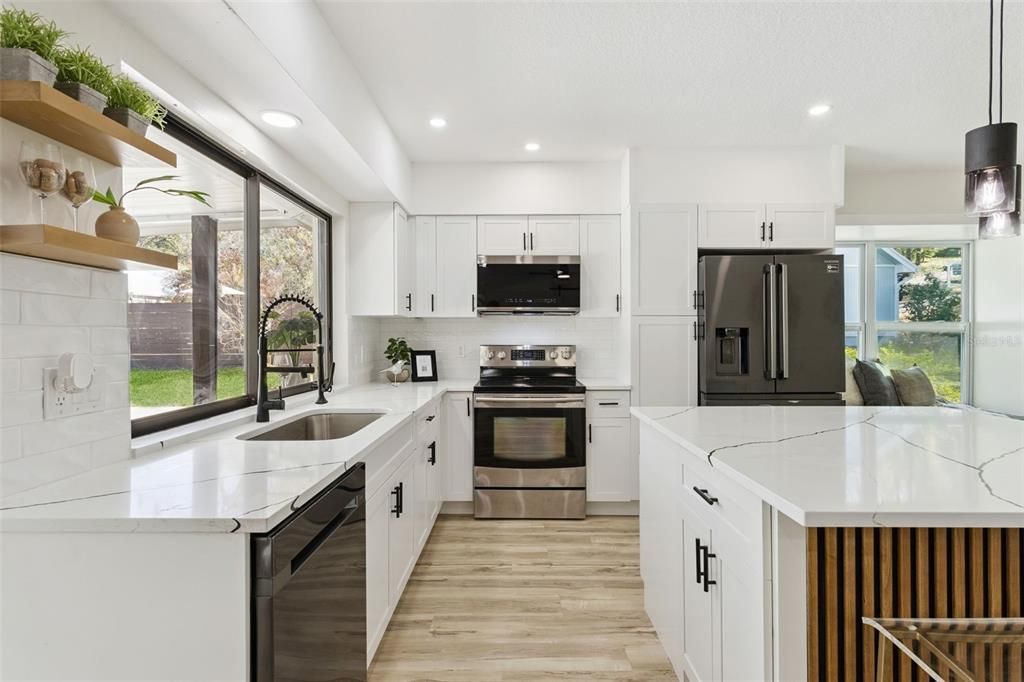 Active With Contract: $599,900 (3 beds, 2 baths, 1933 Square Feet)