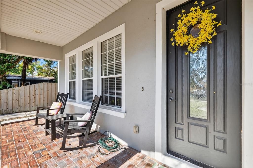 Active With Contract: $959,000 (6 beds, 0 baths, 4248 Square Feet)