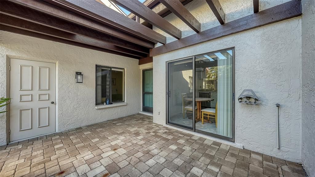 Active With Contract: $279,000 (2 beds, 2 baths, 1265 Square Feet)