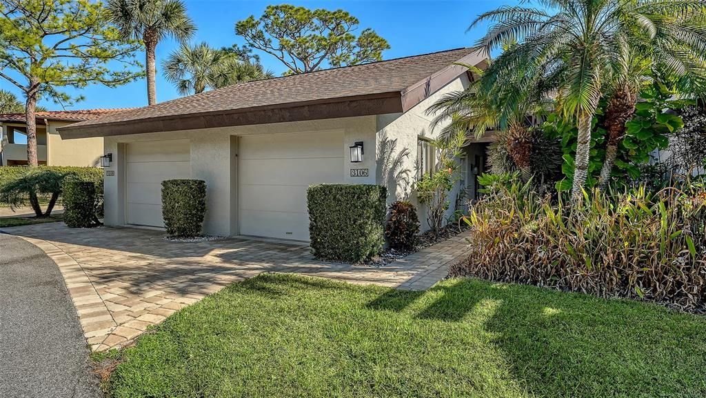 Active With Contract: $279,000 (2 beds, 2 baths, 1265 Square Feet)