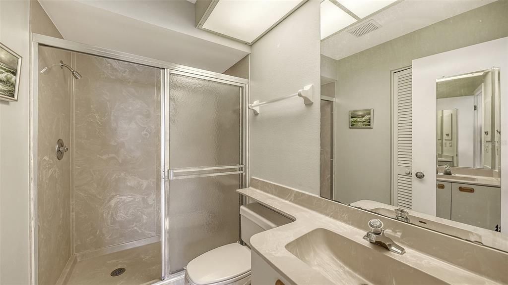 Active With Contract: $279,000 (2 beds, 2 baths, 1265 Square Feet)