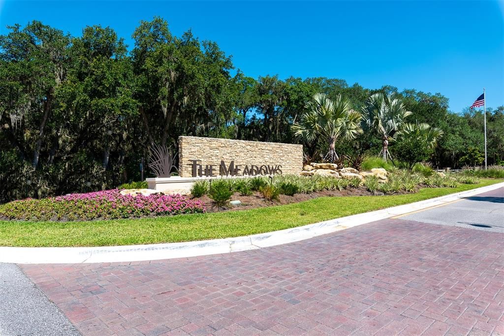 Active With Contract: $279,000 (2 beds, 2 baths, 1265 Square Feet)