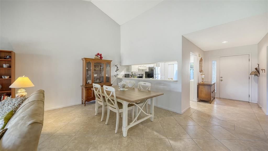 Active With Contract: $279,000 (2 beds, 2 baths, 1265 Square Feet)