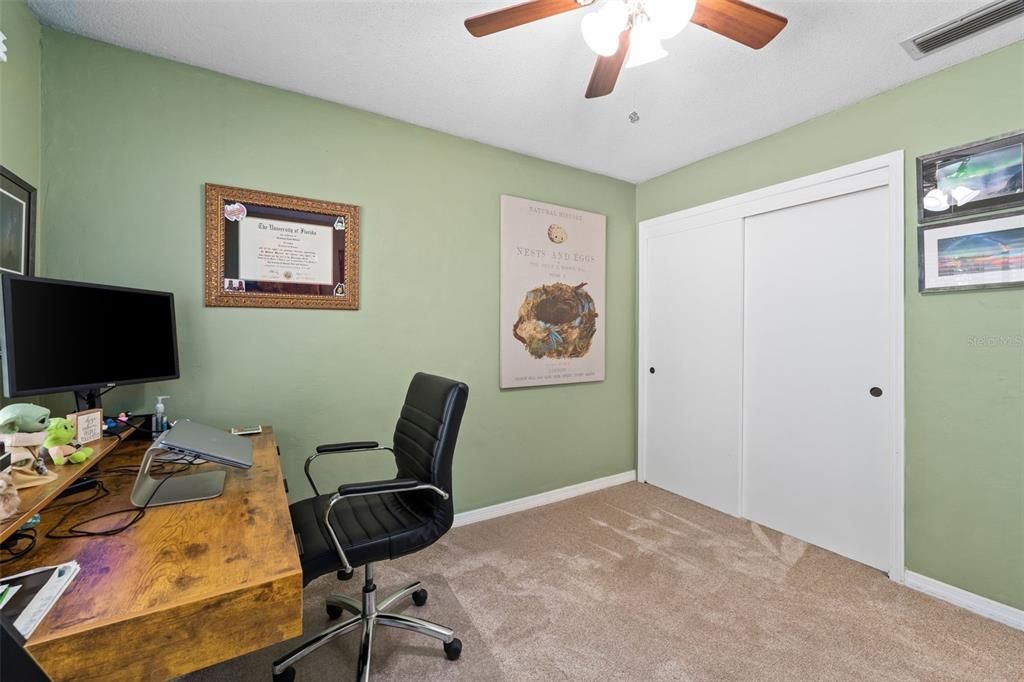 Activo con contrato: $314,900 (3 camas, 2 baños, 1628 Pies cuadrados)