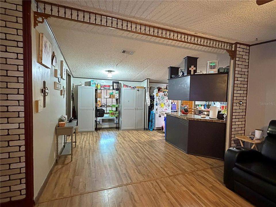 For Sale: $489,900 (3 beds, 2 baths, 1512 Square Feet)