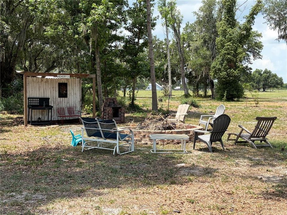 For Sale: $489,900 (3 beds, 2 baths, 1512 Square Feet)
