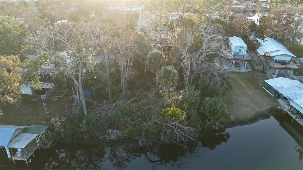 En Venta: $250,000 (0.57 acres)