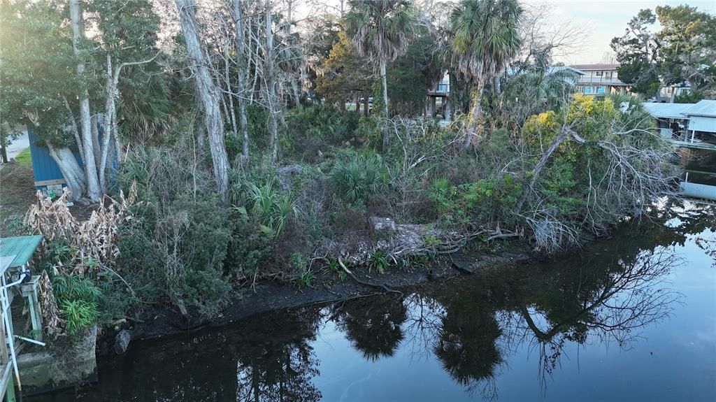 En Venta: $250,000 (0.57 acres)