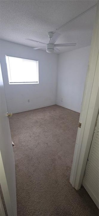 На продажу: $155,000 (3 спален, 2 ванн, 700 Квадратных фут)