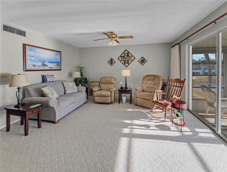 En Venta: $109,900 (2 camas, 1 baños, 1054 Pies cuadrados)