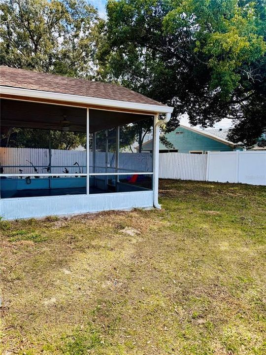 En Venta: $299,000 (3 camas, 2 baños, 1378 Pies cuadrados)