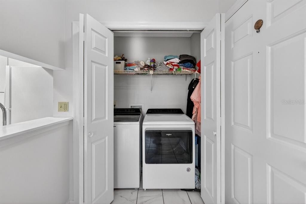 For Sale: $108,000 (1 beds, 1 baths, 630 Square Feet)