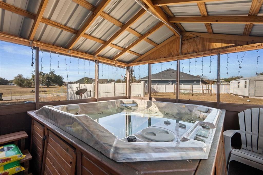 For Sale: $380,000 (4 beds, 3 baths, 2333 Square Feet)
