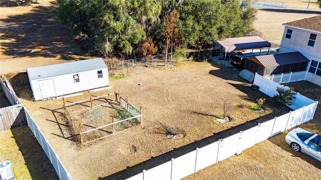 For Sale: $380,000 (4 beds, 3 baths, 2333 Square Feet)