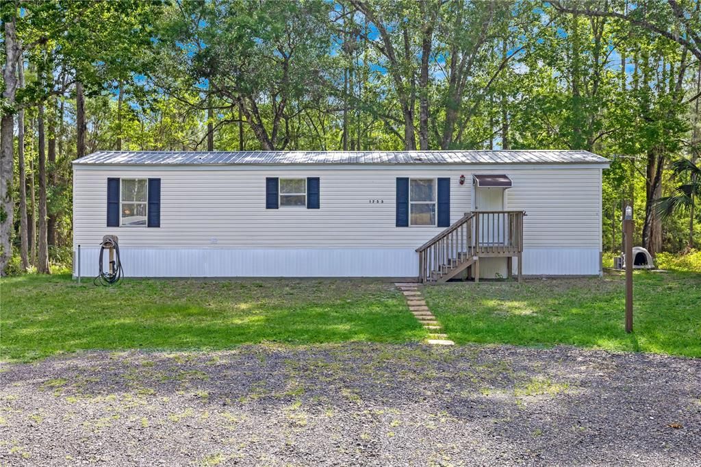 Vendido Recientemente: $72,000 (2 camas, 1 baños, 784 Pies cuadrados)