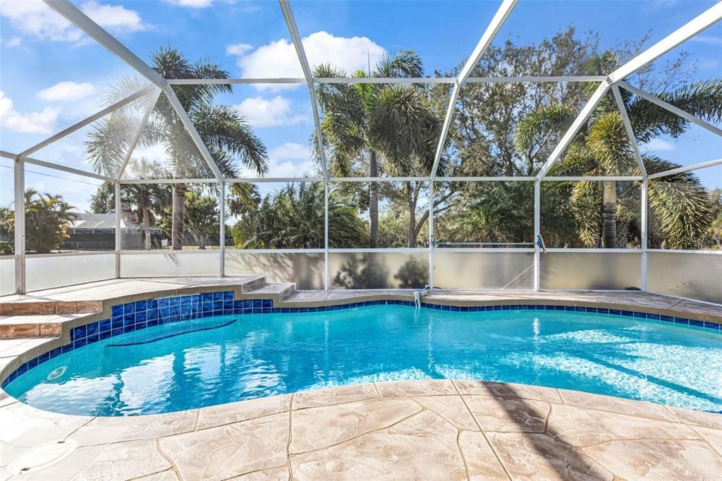 En Venta: $480,000 (3 camas, 2 baños, 1739 Pies cuadrados)