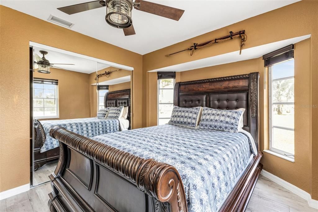 En Venta: $480,000 (3 camas, 2 baños, 1739 Pies cuadrados)