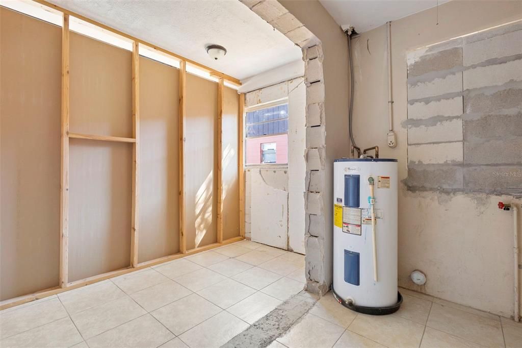Activo con contrato: $134,900 (3 camas, 1 baños, 1523 Pies cuadrados)