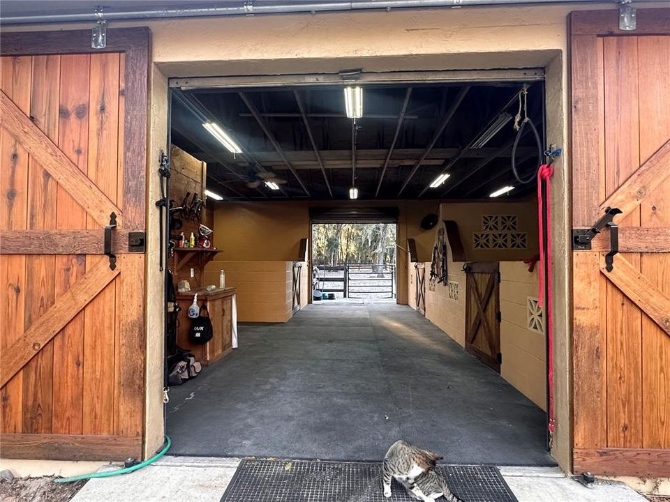 En Venta: $1,250,000 (3 camas, 2 baños, 2948 Pies cuadrados)