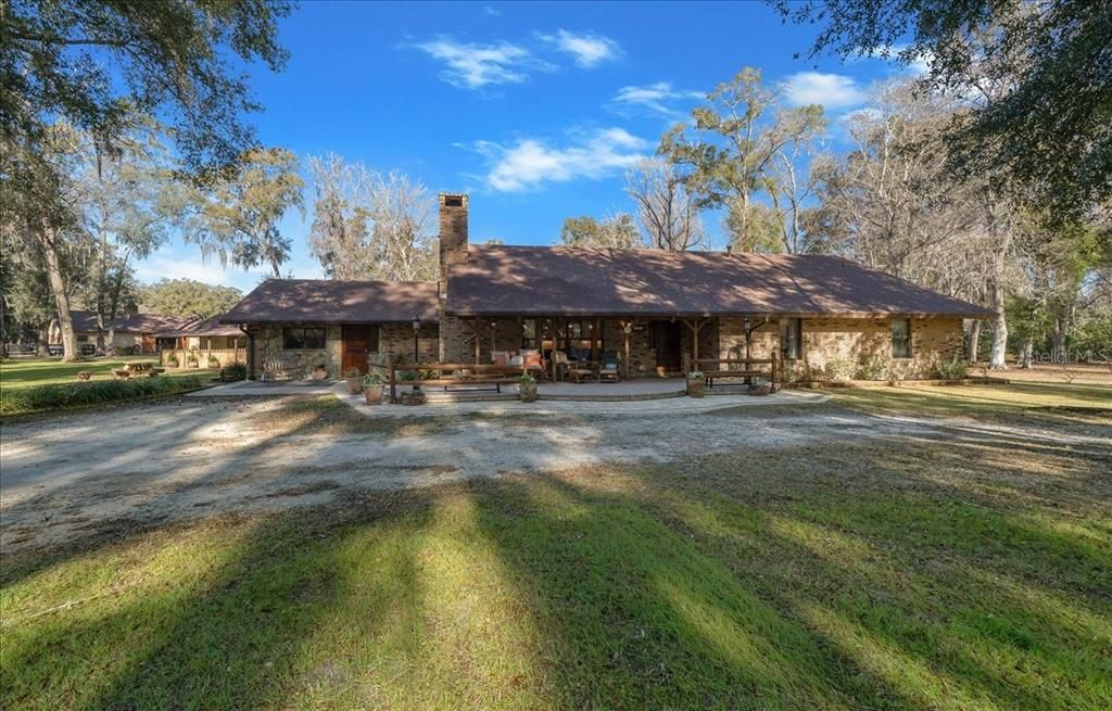En Venta: $1,250,000 (3 camas, 2 baños, 2948 Pies cuadrados)