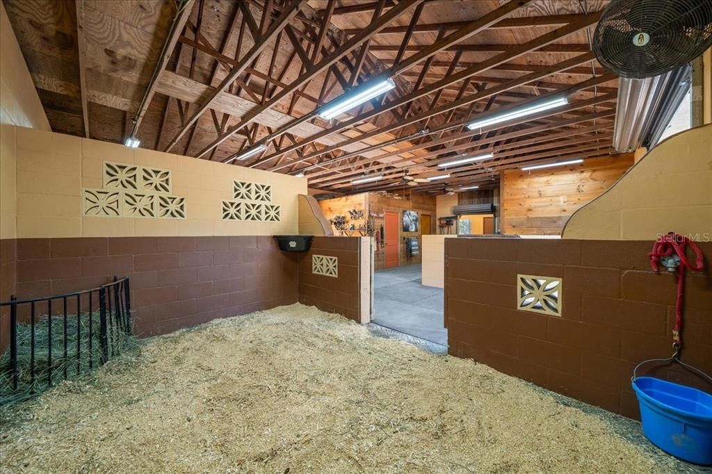 En Venta: $1,250,000 (3 camas, 2 baños, 2948 Pies cuadrados)