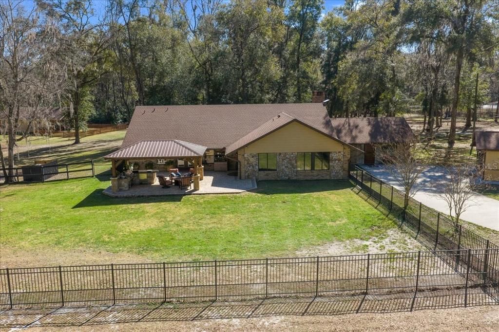 En Venta: $1,250,000 (3 camas, 2 baños, 2948 Pies cuadrados)