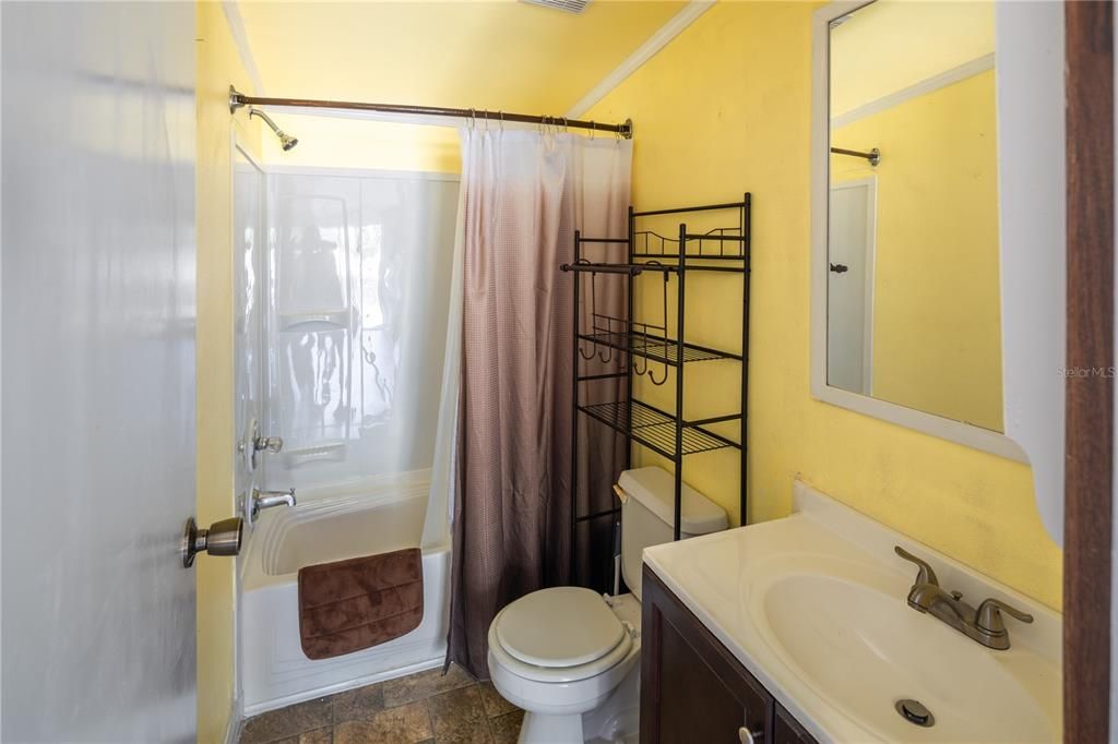 For Sale: $1,250,000 (6 beds, 5 baths, 1632 Square Feet)