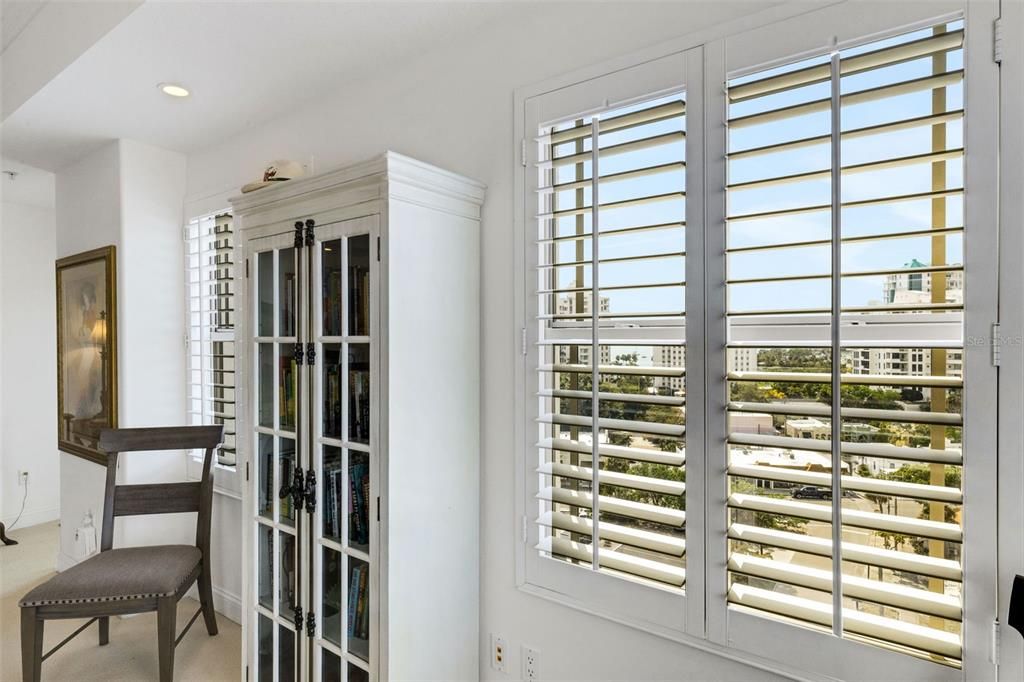 Activo con contrato: $1,595,000 (3 camas, 3 baños, 3003 Pies cuadrados)