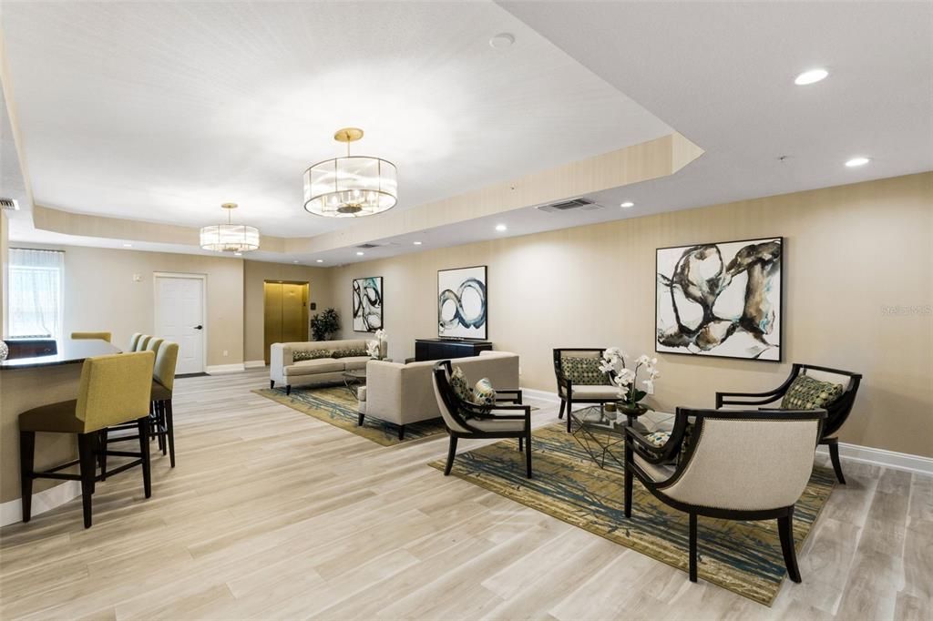 Activo con contrato: $1,595,000 (3 camas, 3 baños, 3003 Pies cuadrados)