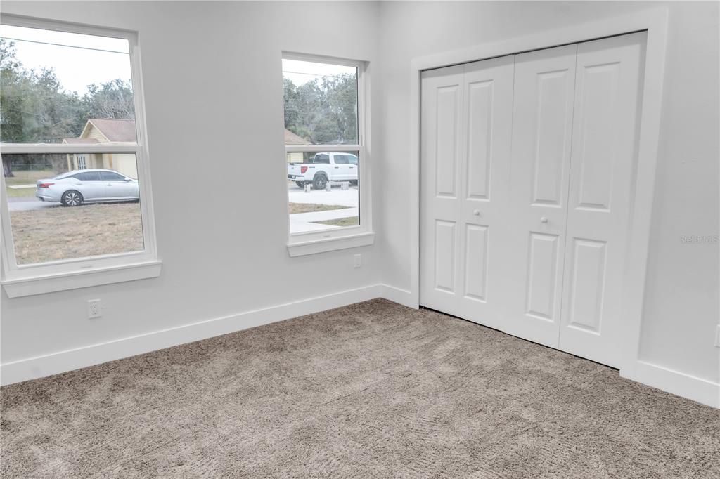 For Sale: $515,000 (4 beds, 2 baths, 2372 Square Feet)