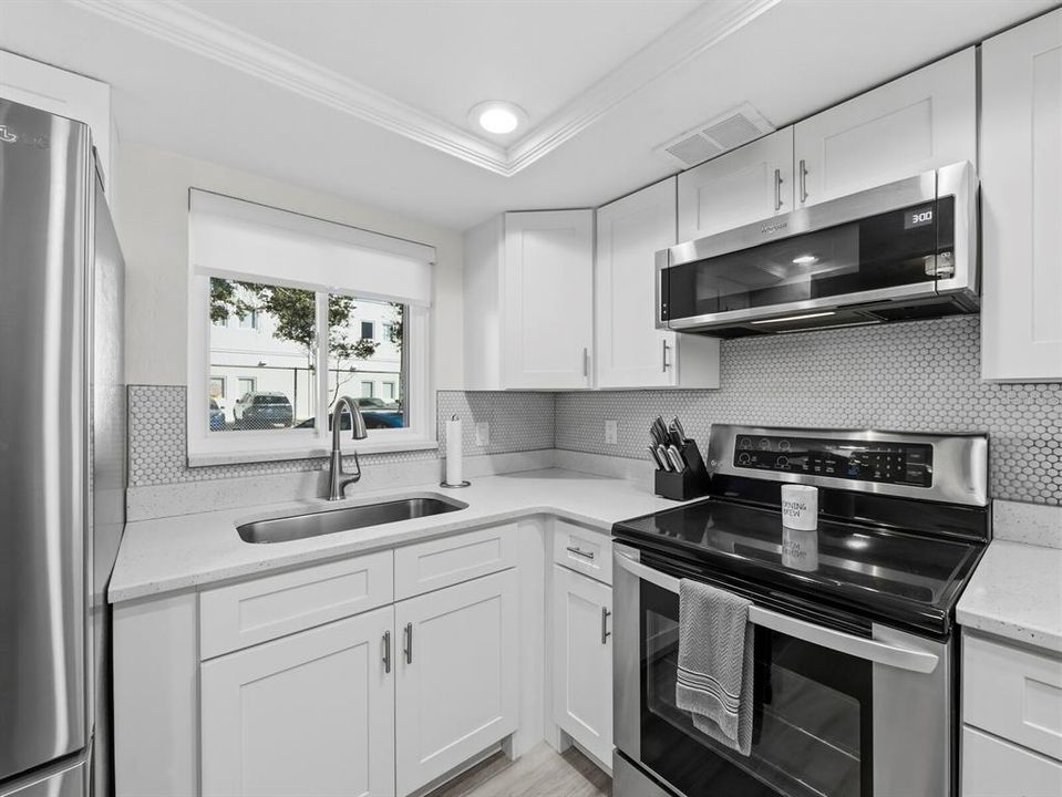 Activo con contrato: $145,000 (2 camas, 2 baños, 964 Pies cuadrados)