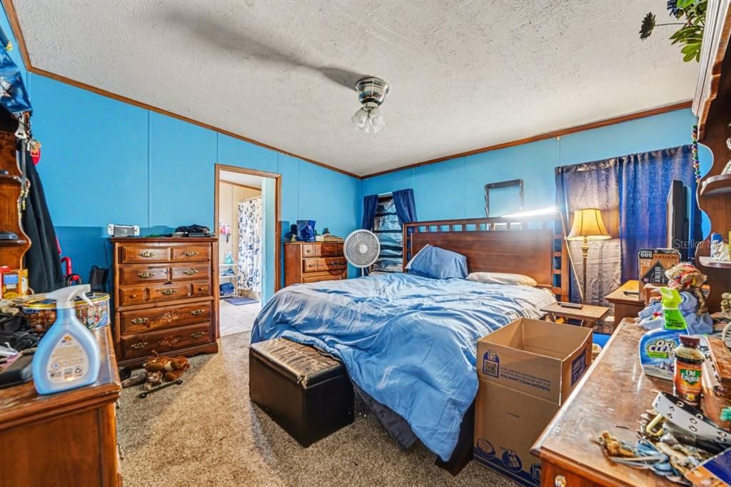 Activo con contrato: $195,000 (4 camas, 3 baños, 1620 Pies cuadrados)