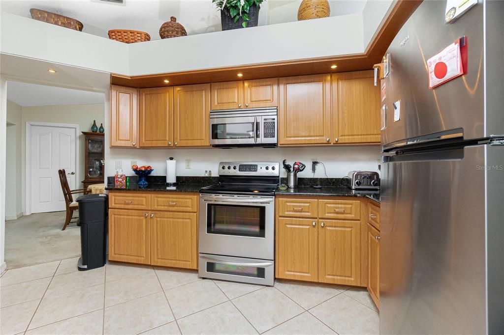 Active With Contract: $450,000 (3 beds, 2 baths, 2265 Square Feet)