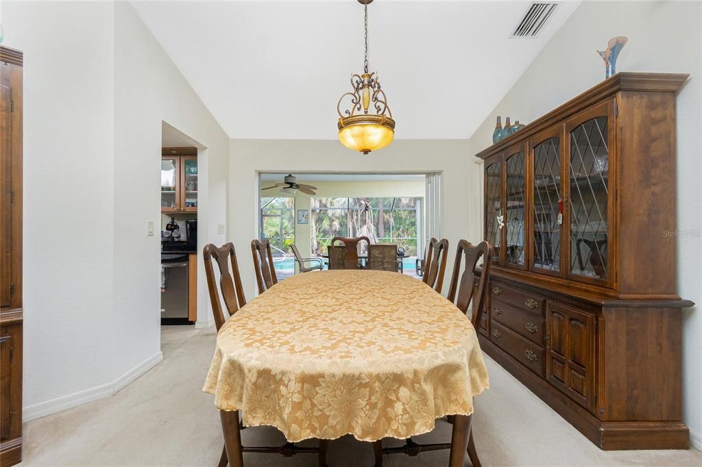 Active With Contract: $450,000 (3 beds, 2 baths, 2265 Square Feet)