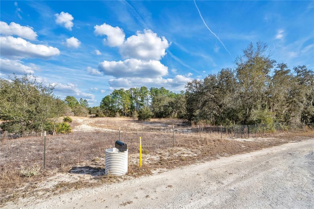 En Venta: $35,000 (0.55 acres)