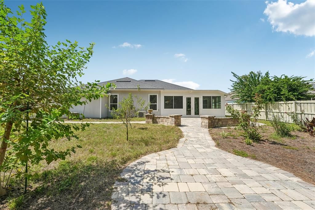 For Sale: $505,000 (4 beds, 3 baths, 3045 Square Feet)