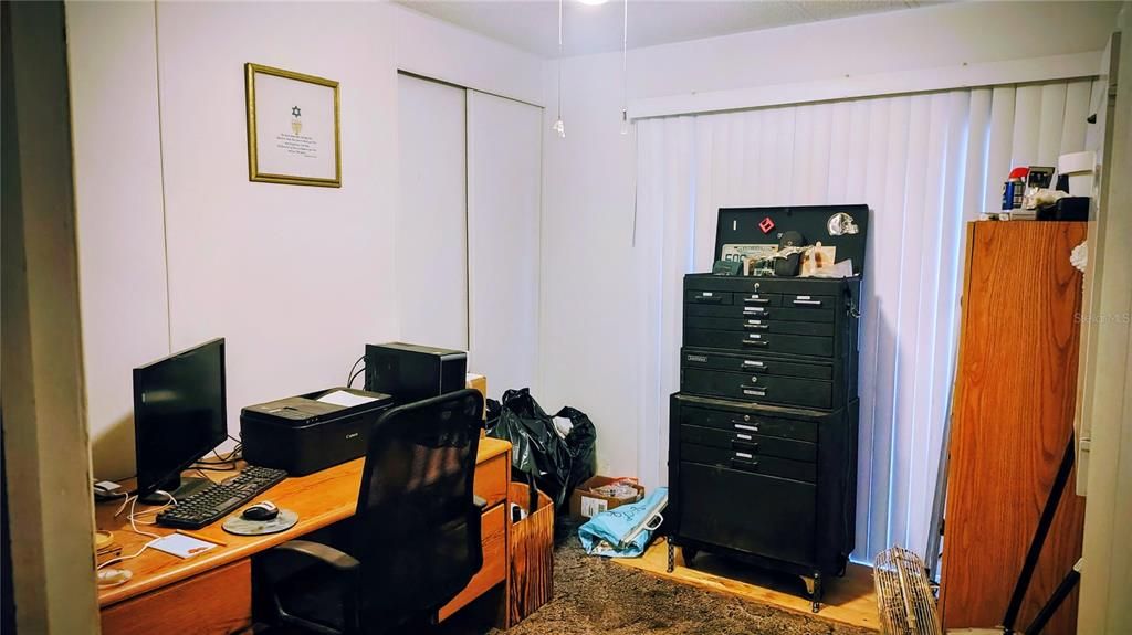 For Sale: $109,000 (3 beds, 2 baths, 1647 Square Feet)