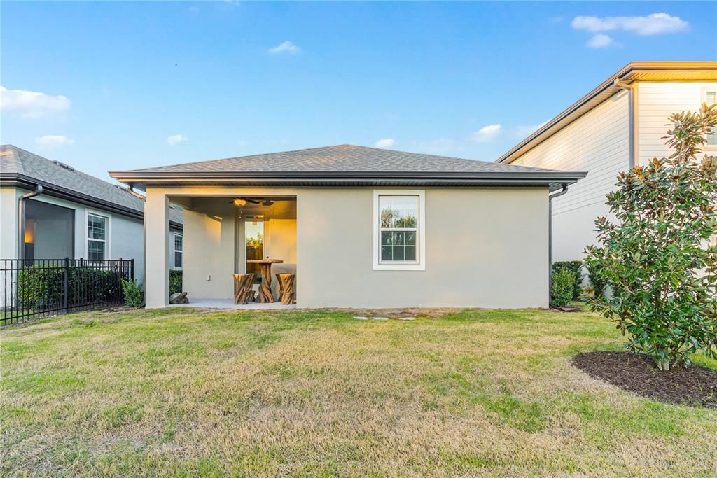 For Sale: $450,000 (3 beds, 2 baths, 1497 Square Feet)