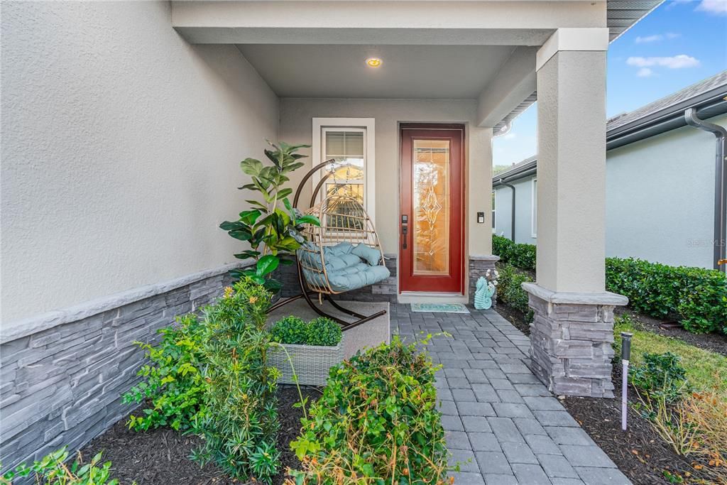 For Sale: $450,000 (3 beds, 2 baths, 1497 Square Feet)