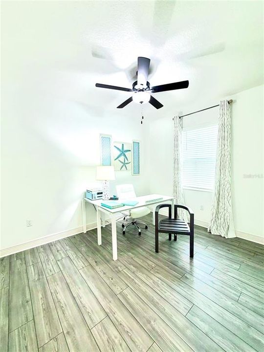 For Sale: $450,000 (3 beds, 2 baths, 1497 Square Feet)