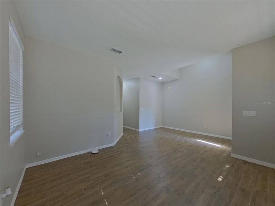 En Renta: $2,079 (3 camas, 2 baños, 1691 Pies cuadrados)