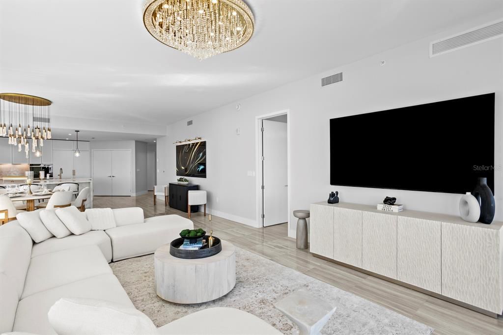 For Rent: $25,000 (3 beds, 3 baths, 2937 Square Feet)